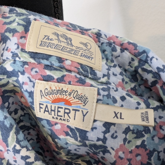 💘Faherty Short-Sleeve Breeze Shirt Linen Blend in Seafoam Beach Blossom Size XL - Picture 8 of 10